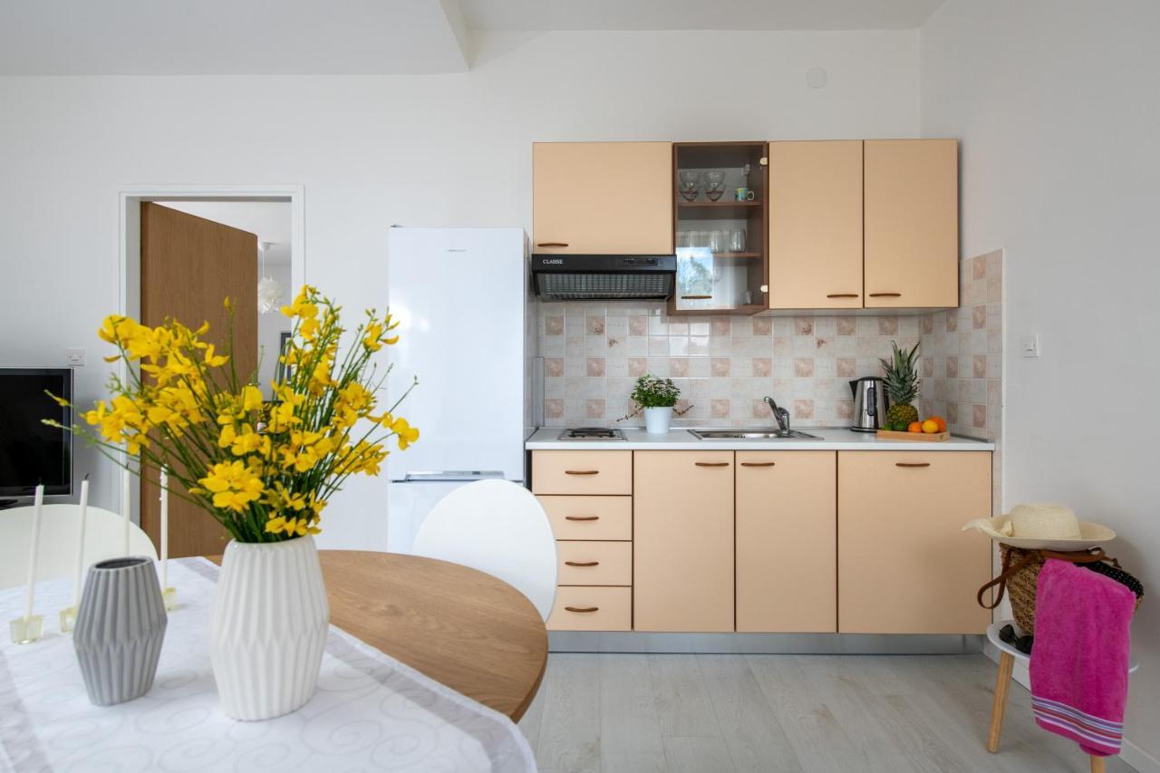Apartment Alex Labin  Exteriér fotografie